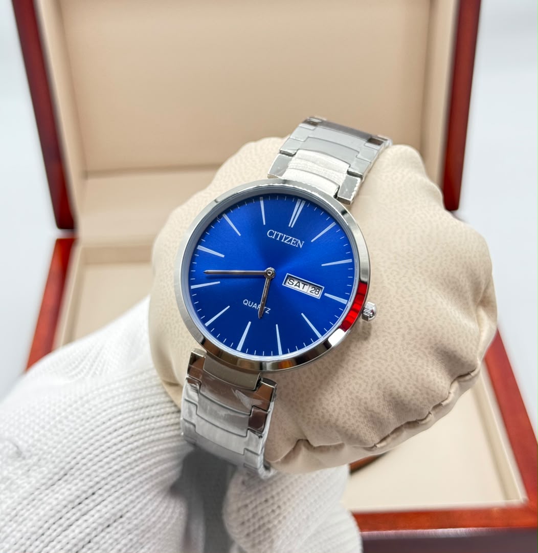 CITIZEN Quartz Watch — Green Dial Steel Case